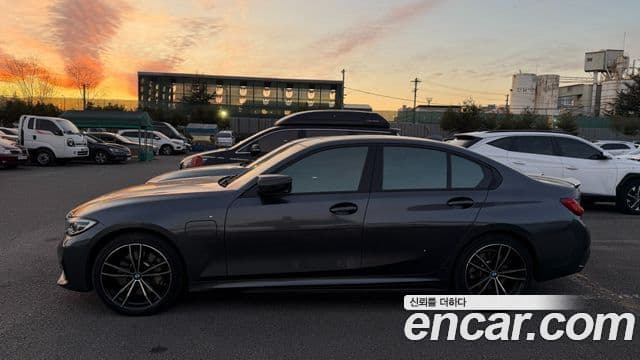 BMW 3시리즈 (G20) 330e M Sport, 2021 все фото