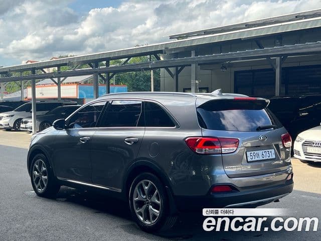 Kia All New Sorento Prestige, 2015 4