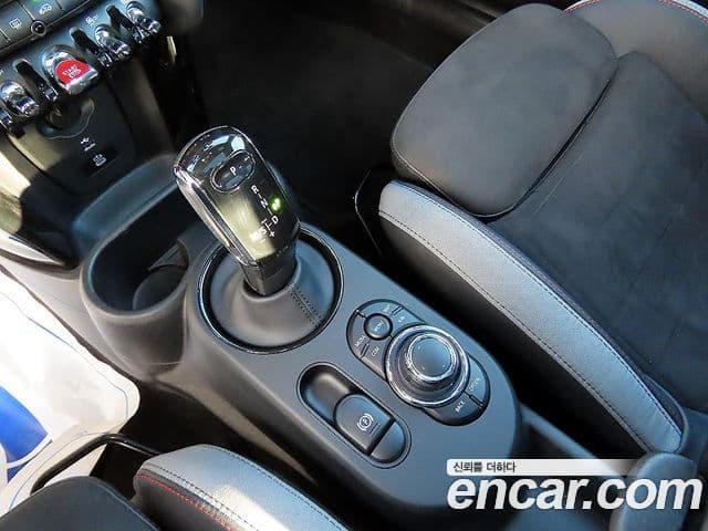 Mini Cooper S 3세대, 2024 11