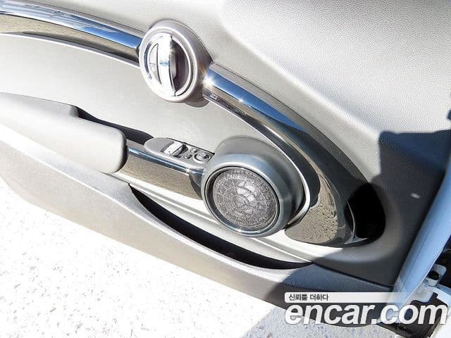 Mini Cooper S 3세대, 2024 12