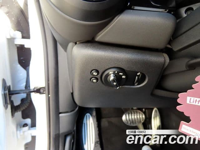 Mini Cooper S 3세대, 2024 13