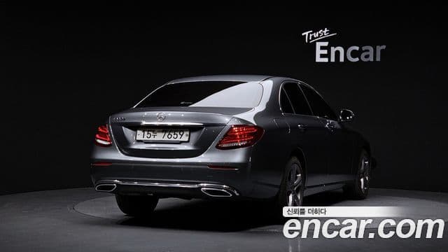 Mercedes-Benz E-класс W213 Avantgarde, 2019 2