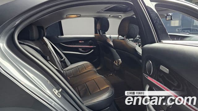 Mercedes-Benz E-класс W213 Avantgarde, 2019 12