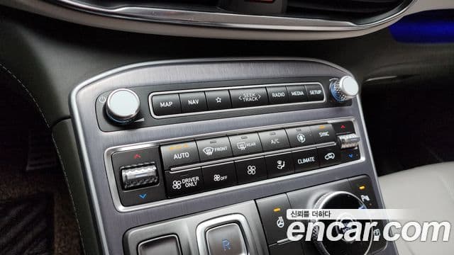 Hyundai The / новый New Santa Fe Calligraphy, 2022 17