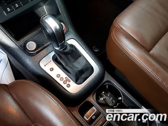 Volkswagen New Tiguan 5N, 2015 13