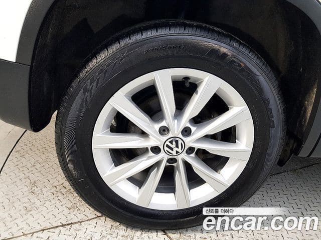 Volkswagen New Tiguan 5N, 2015 20
