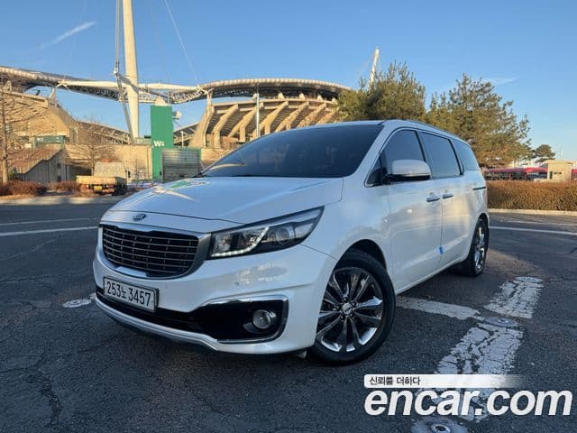 Kia All New Carnival Prestige, 2017 1