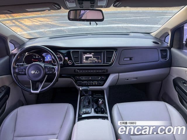 Kia All New Carnival Prestige, 2017 7