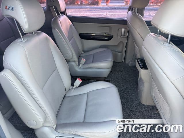 Kia All New Carnival Prestige, 2017 11