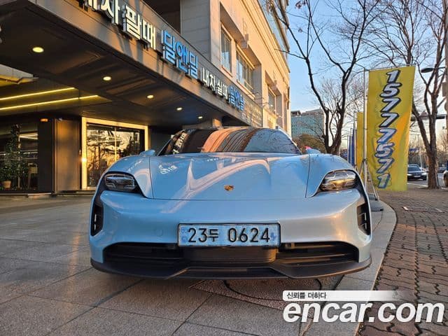 Porsche 타이칸 4S, 2021 3