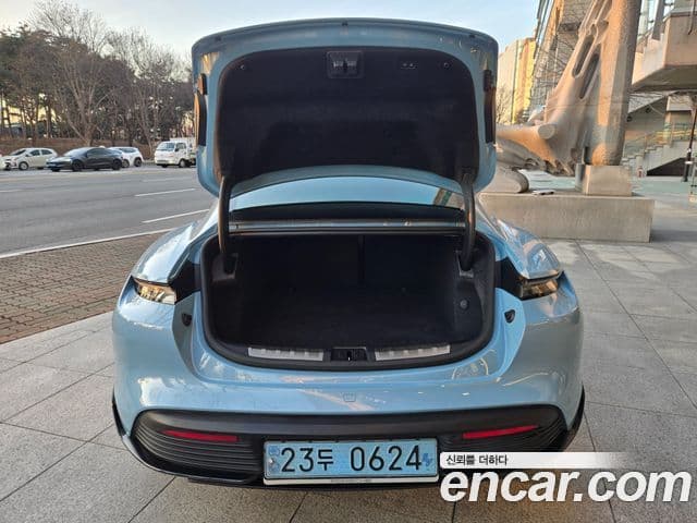 Porsche 타이칸 4S, 2021 14