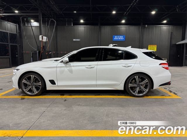 Genesis The / новый New G70 슈팅브레이크, 2024 3