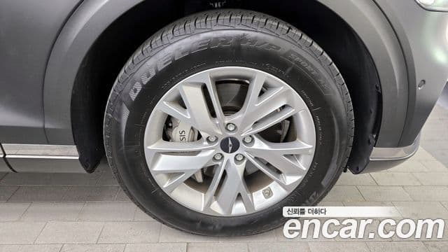 Genesis GV70, 2025 все фото