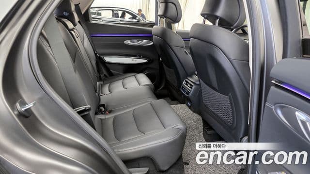 Genesis GV70, 2025 12