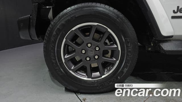 Jeep Wrangler (JL) 2.0 Overland 4도어 80th Anniversary Edition, 2021 все фото