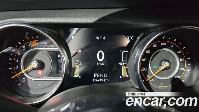 Jeep Wrangler (JL) 2.0 Overland 4도어 80th Anniversary Edition, 2021 8