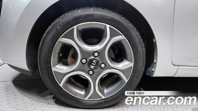 Kia All New Morning Luxury, 2013 все фото