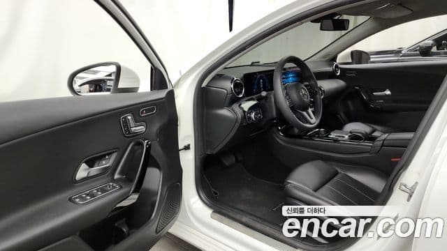 Mercedes-Benz A-класс W177 A220 хэтчбек, 2020 10