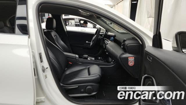 Mercedes-Benz A-класс W177 A220 хэтчбек, 2020 11