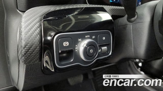 Mercedes-Benz A-класс W177 A220 хэтчбек, 2020 17