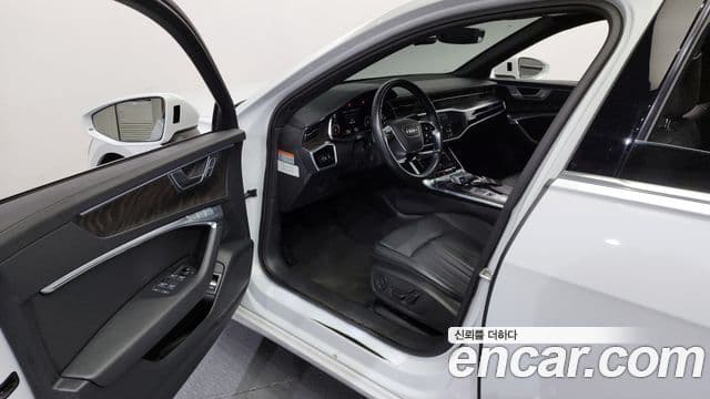 Audi A6 (C8) Premium, 2023 10