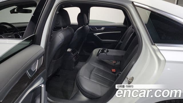 Audi A6 (C8) Premium, 2023 11