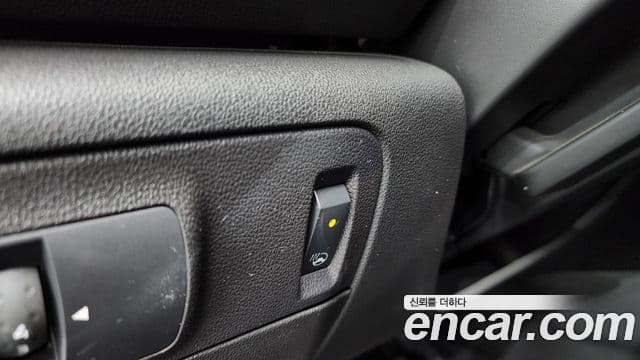 Renault Korea(Samsung) SM6 2.0 LPe SE (для людей с инвалидностью), 2019 13