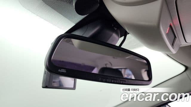 Renault Korea(Samsung) SM6 2.0 LPe SE (для людей с инвалидностью), 2019 16