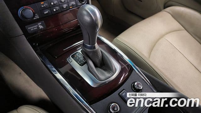 Infiniti G37 V36, 2011 9