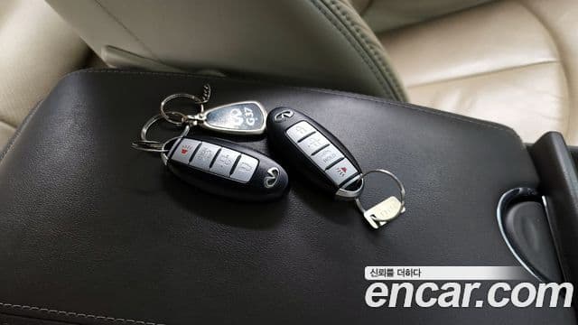 Infiniti G37 V36, 2011 18