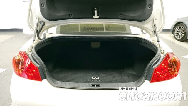 Infiniti G37 V36, 2011 20