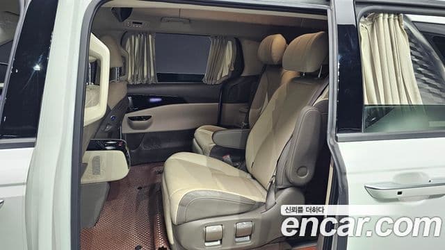 Kia Carnival 4세대 Signature, 2023 12