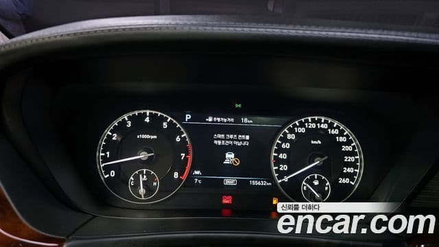 Genesis EQ900 Prestige, 2016 8