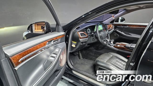 Genesis EQ900 Prestige, 2016 11