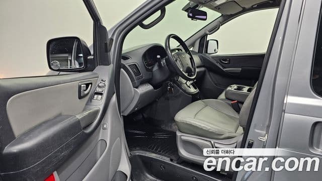 Hyundai Grand Starex CVX Premium, 2014 10