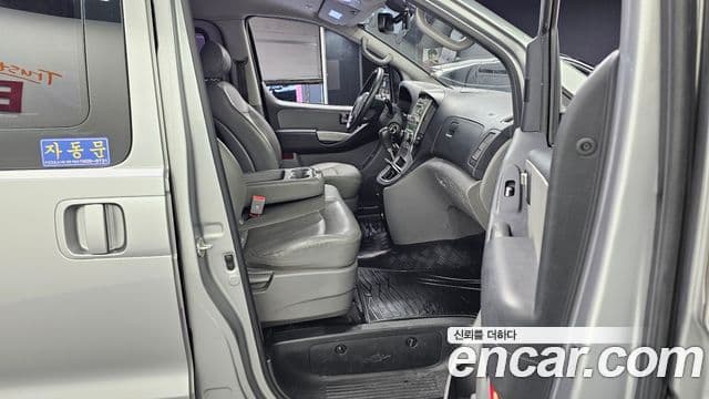 Hyundai Grand Starex CVX Premium, 2014 11