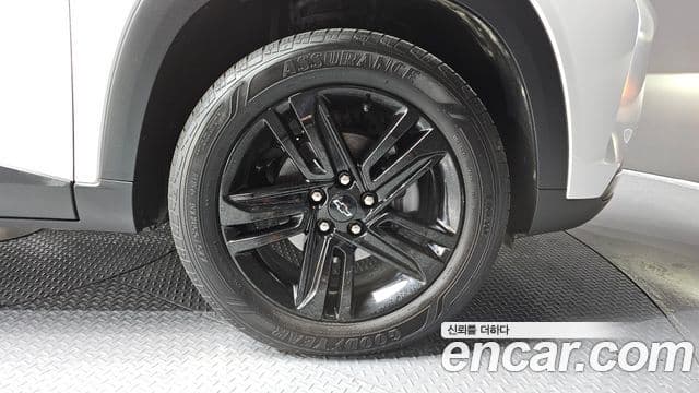 Chevrolet(GM대우) Trax кроссовер 1.2 ACTIV, 2024 все фото