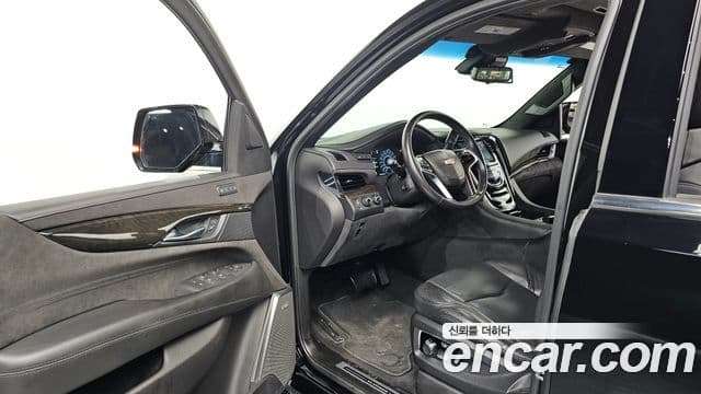 Cadillac Escalade 4세대, 2018 10