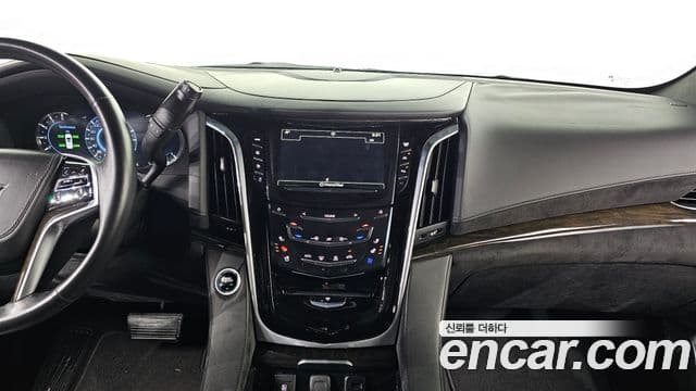 Cadillac Escalade 4세대, 2018 15