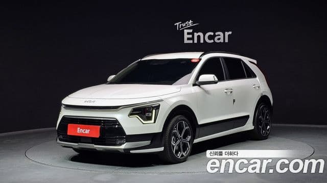 Kia D All New Niro Prestige, 2022 1