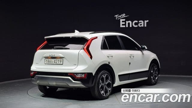 Kia D All New Niro Prestige, 2022 2