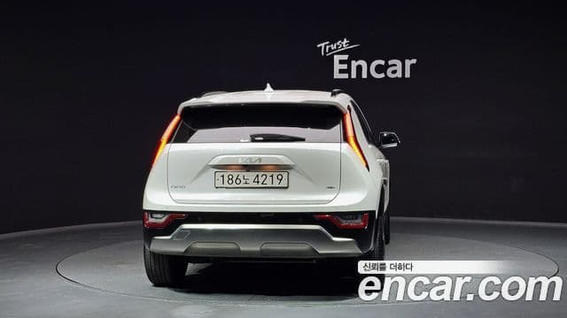 Kia D All New Niro Prestige, 2022 4