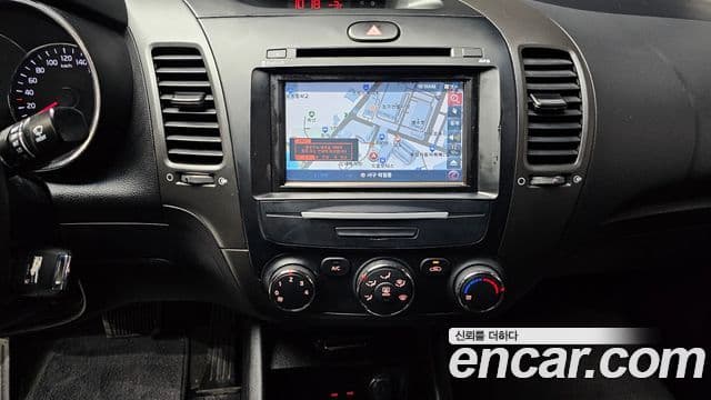 Kia K3 Deluxe, 2015 15