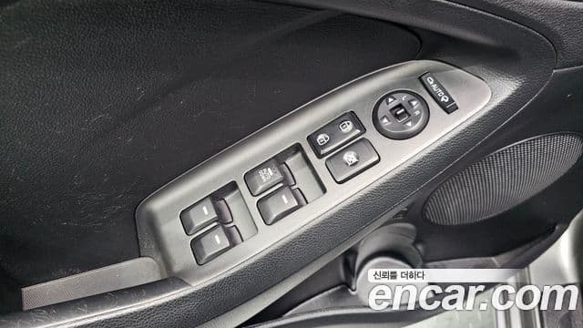 Kia K3 Deluxe, 2015 18