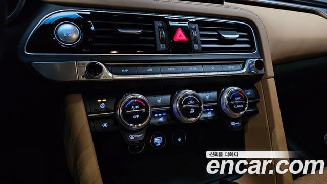 Genesis The / новый New G70, 2021 17