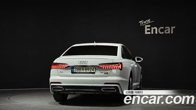 Audi A6 (C8) Premium, 2022 4
