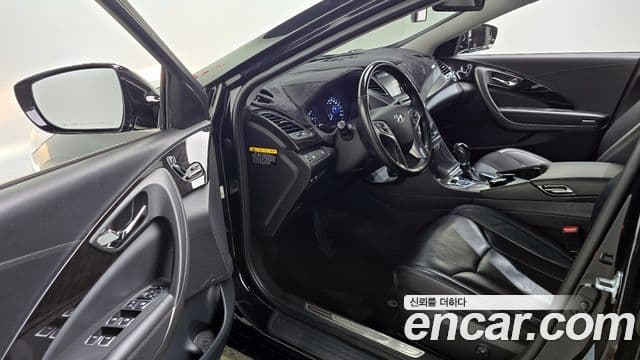 Hyundai Grandeur HG HG300 Premium Collection, 2017 10