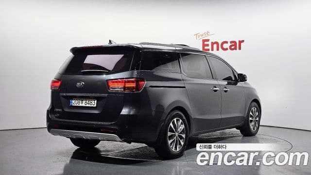 Kia All New Carnival Luxury, 2017 2