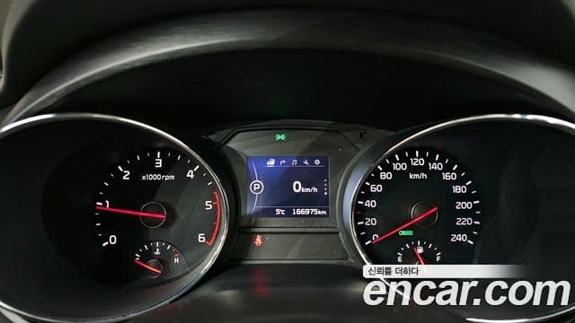 Kia All New Carnival Luxury, 2017 8