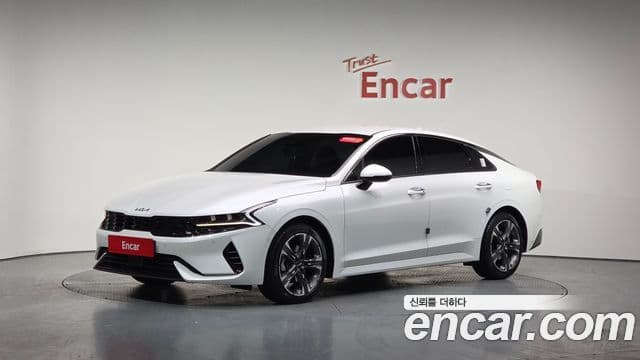 Kia K5 гибрид 3세대 Signature, 2023 1